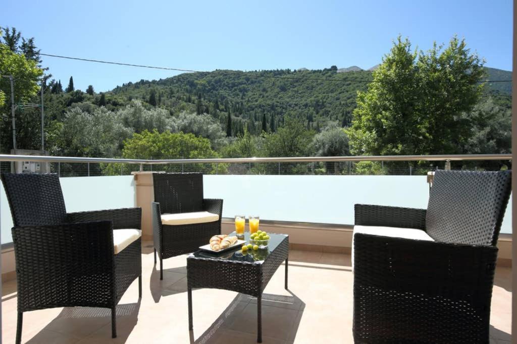 Villa Ligero Agios Christoforos  Ngoại thất bức ảnh