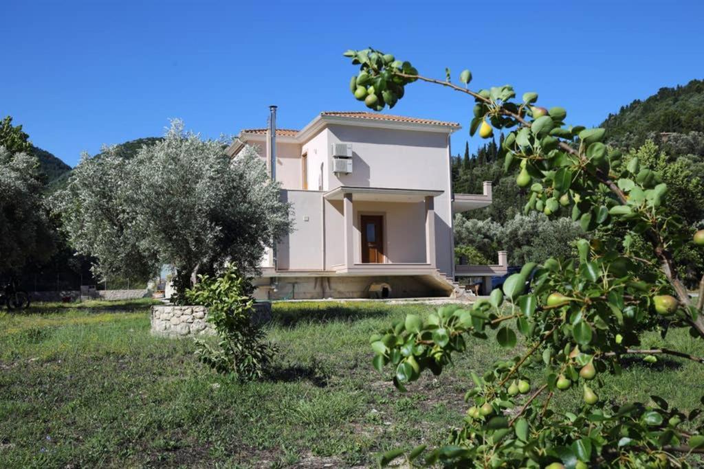 Villa Ligero Agios Christoforos  Ngoại thất bức ảnh