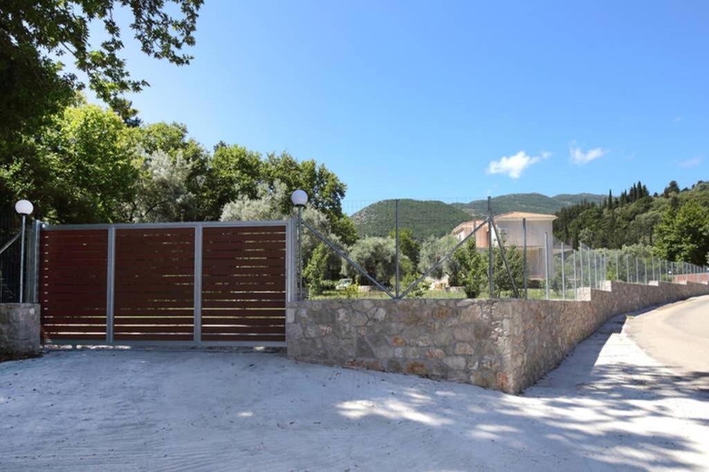 Villa Ligero Agios Christoforos  Ngoại thất bức ảnh