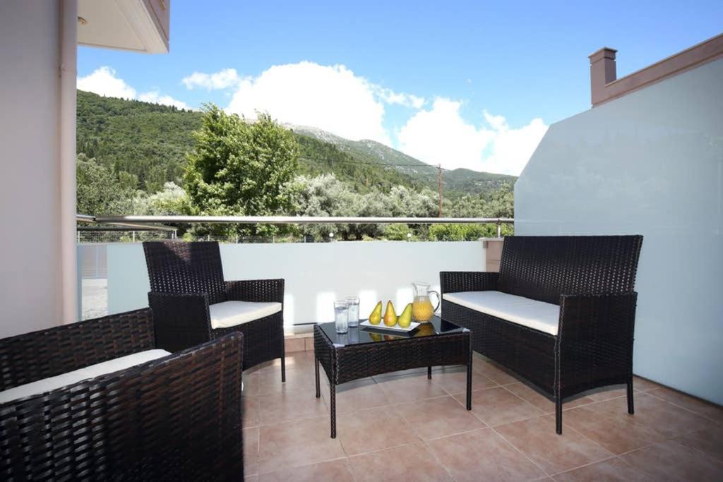 Villa Ligero Agios Christoforos  Ngoại thất bức ảnh