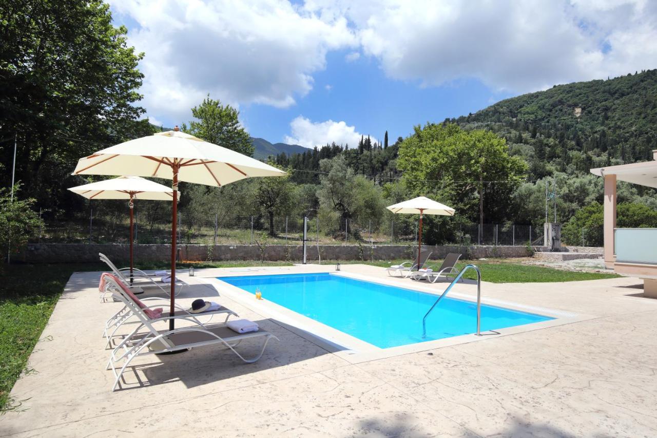 Villa Ligero Agios Christoforos  Ngoại thất bức ảnh